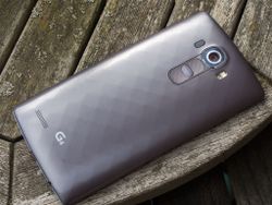 LG G4 gets Marshmallow update on Canada's Telus and Rogers