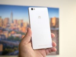 Huawei P8 lite hands-on!