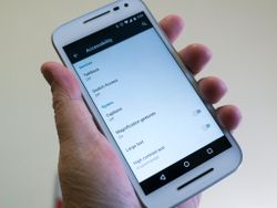 Accessibility options on the Moto G