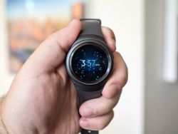 Samsung brings Gear S3 features to last year's Gear S2