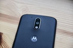 Nougat update now rolling out to the Moto G4 and Moto G4 Plus in India  