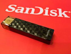 SanDisk Connect Wireless Stick is a wireless flash drive