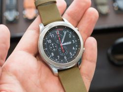 Customize your Samsung Gear S3 with a new watch band