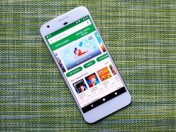 Latest Google Play Store version brings in-line changelogs to app updates