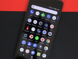 You'll soon be able to manually turn on the Pixel Launcher's dark theme