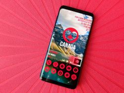 If you 💖 Canada, show it with our adaptable home screen theme