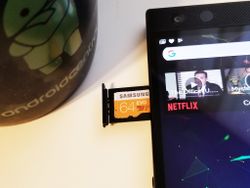 These are the best microSD cards for the Razer Phone 2