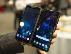 The LG V50 adds 5G and a folding screen to the V40 and it's not great