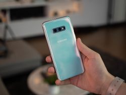 How's your battery life on the Galaxy S10e?