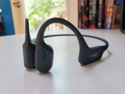 AfterShokz headphones are the perfect Black Friday deal for runners