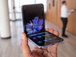 The May 2020 security patch is heading to the Galaxy S10, Z Flip and A50
