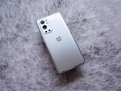 OnePlus knew better and did the dumb thing anyway