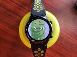Stand out by creating a custom watch face for your Wear OS smartwatch