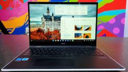 ASUS Chromebook Flip C536 review: Big screen, tiny flaws