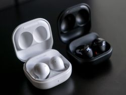 Pump up the volume on your Galaxy S21 with these wireless earbuds