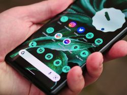 Google's big December update finally drops for the Pixel 6 and Pixel 6 Pro