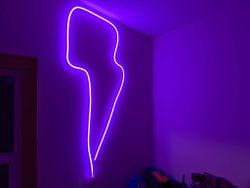 Review: Govee's Neon LED strip bends to your will for fun wall lighting