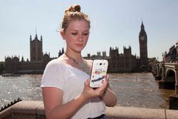 Samsung launches Olympic flip cover for Galaxy S3