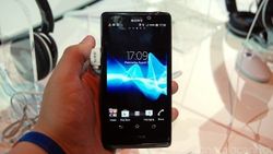 Sony Xperia T drops by the FCC with AT&T LTE support, we feign surprise