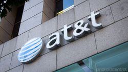 AT&T rolls out unlimited international messaging for texts, pictures, and video