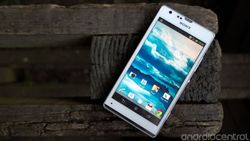 Sony confirms Android 4.3 updates for Xperia T, TX, V and SP starting late Jan.