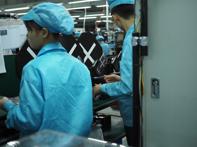 OnePlus factory tour