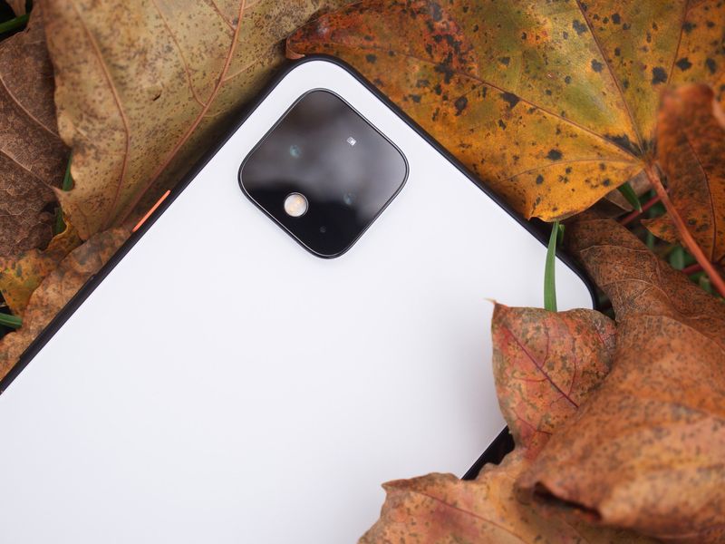 Pixel 4 XL in Clearly White