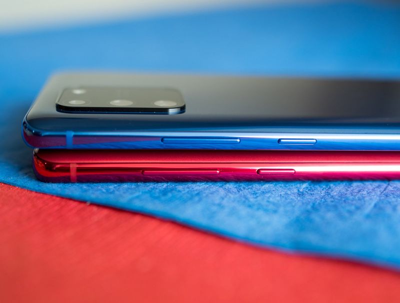 Samsung Galaxy S10 Lite vs. Galaxy Note 10 Lite