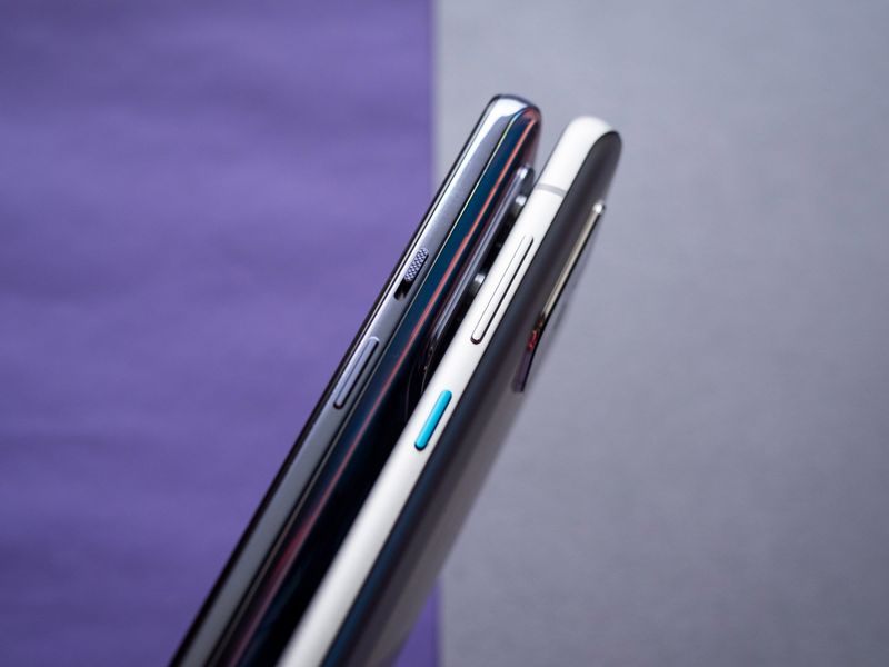 OnePlus 9 vs. ASUS ZenFone 8