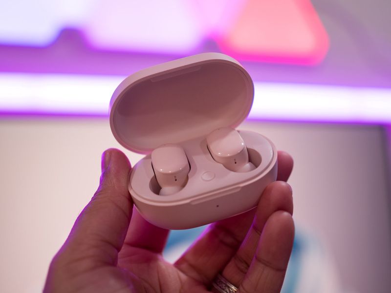 Redmi Earbuds 3 Pro review: Decent feature-set letdown by bad audio tuning