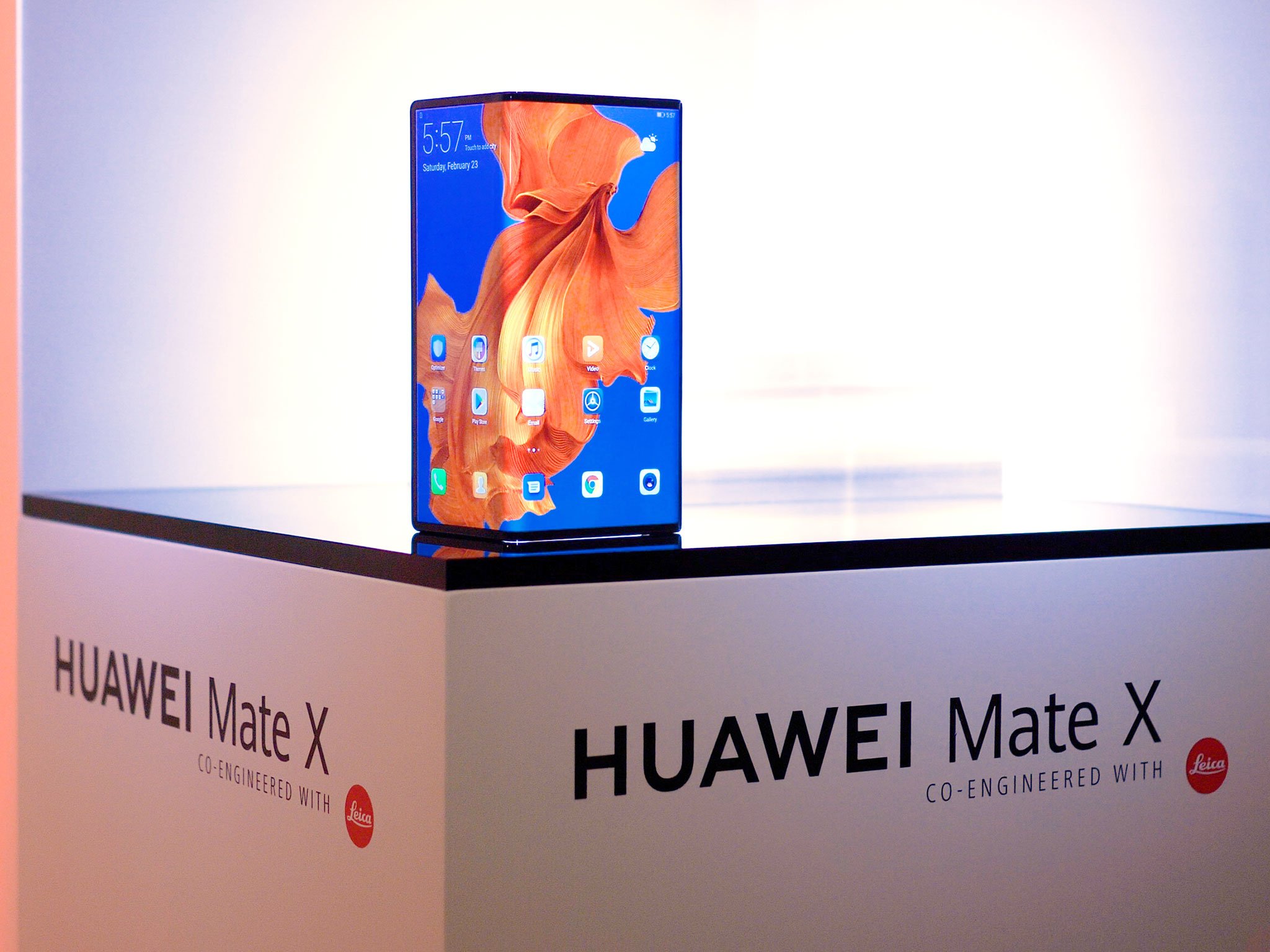 Huawei MateX Comes Out Without Google Apps-Telugu Business News