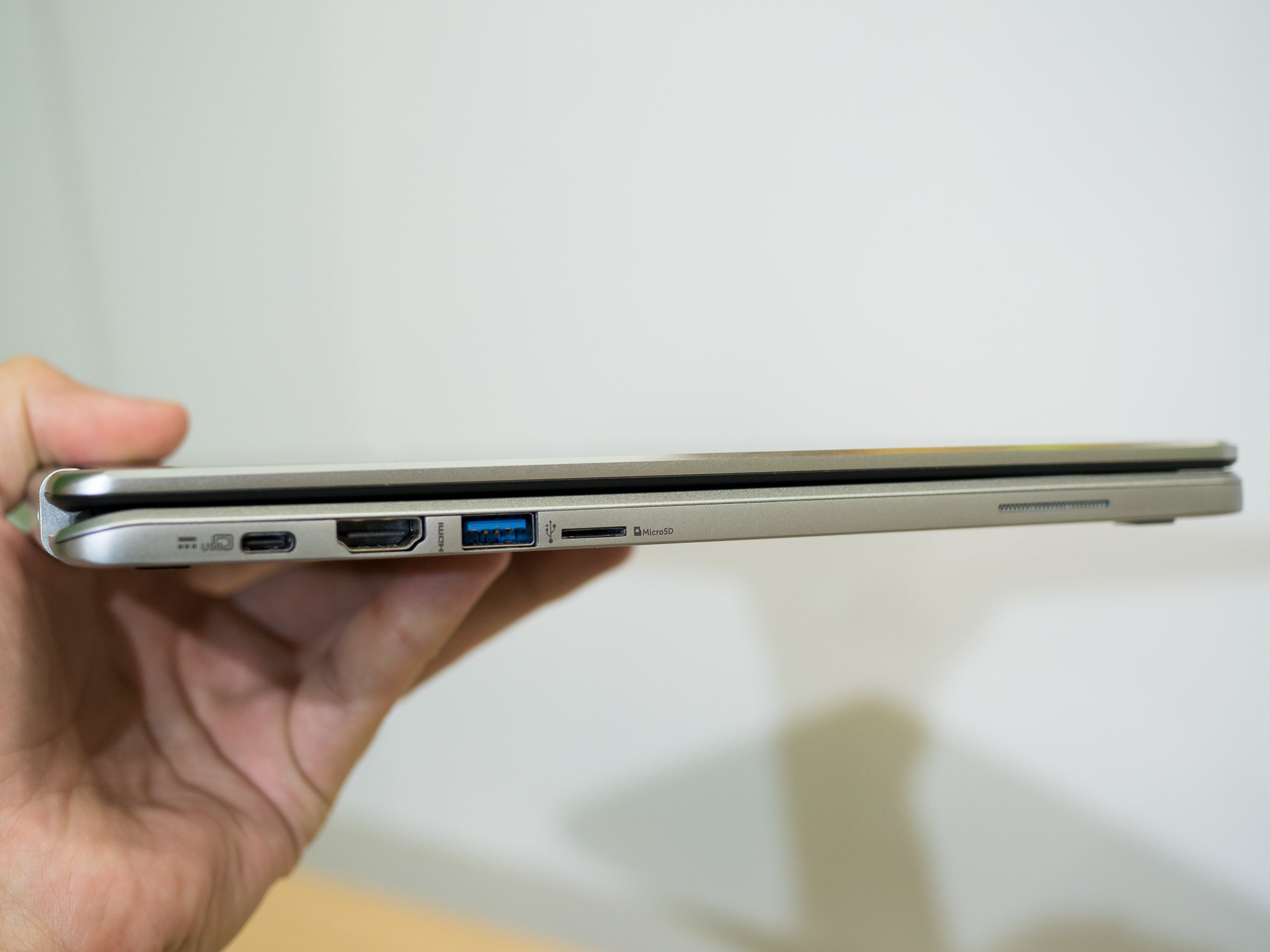 Acer Chromebook R11 Vs Acer Chromebook R13 Comparing Two Very