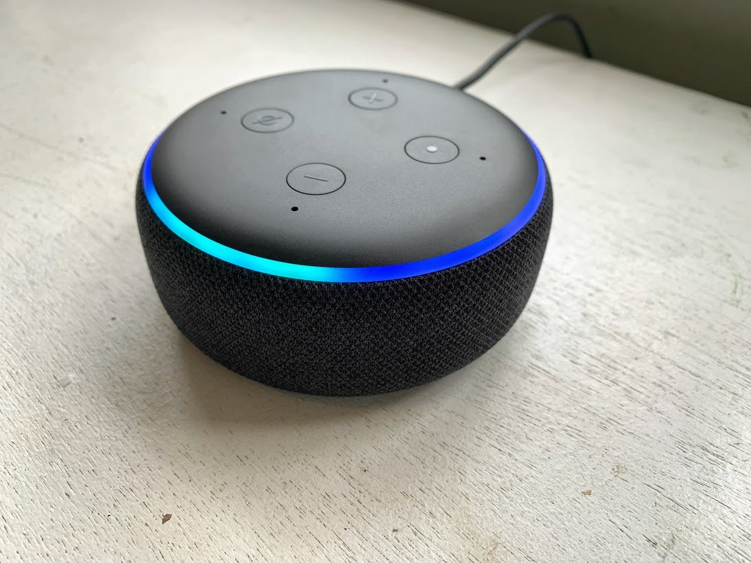 can you hook up external speakers to alexa