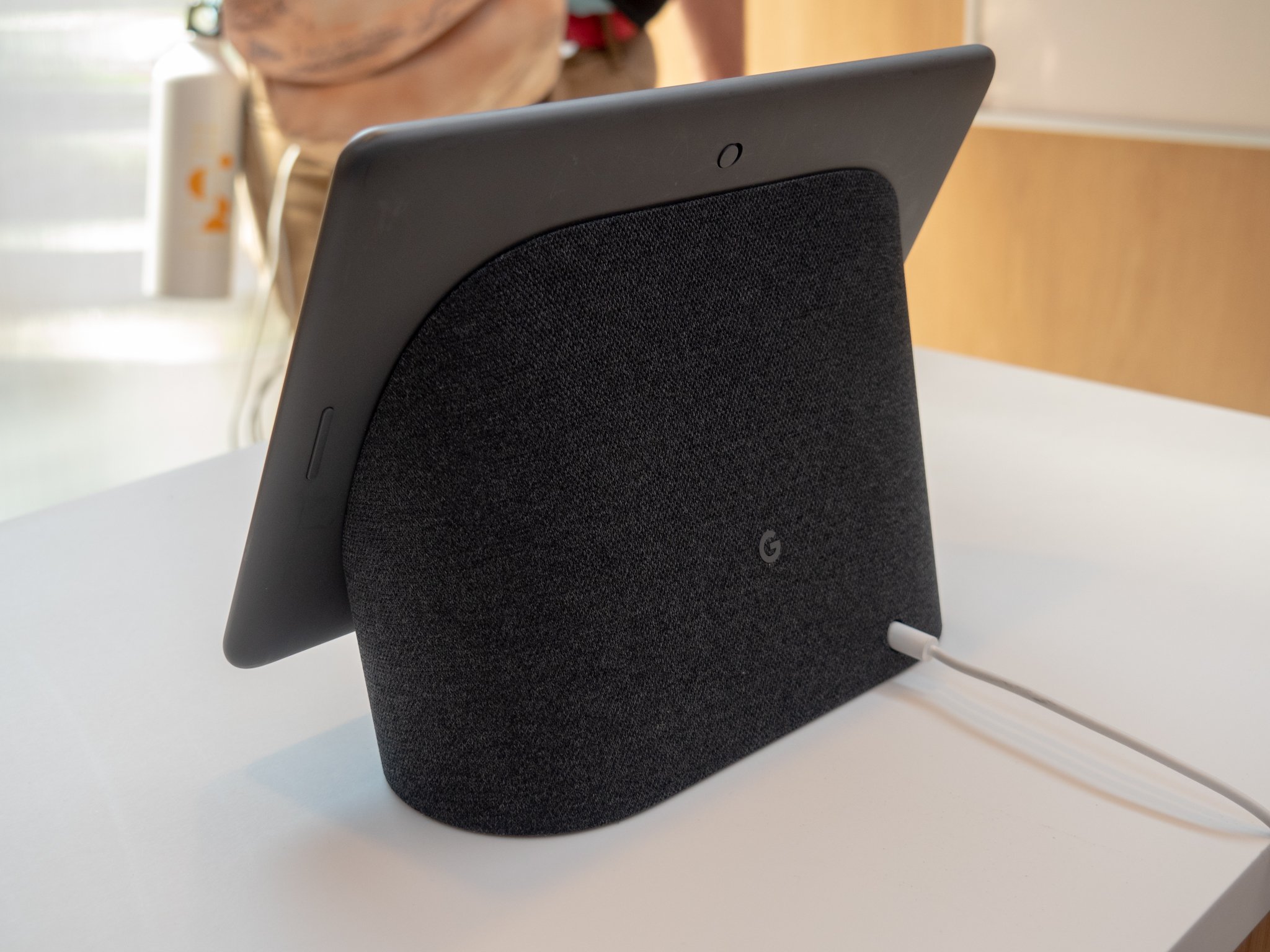 Google Nest Hub Max hands-on: A great all-in-one for your smart home ...